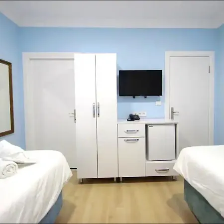 Avrasya Queen Hotel *