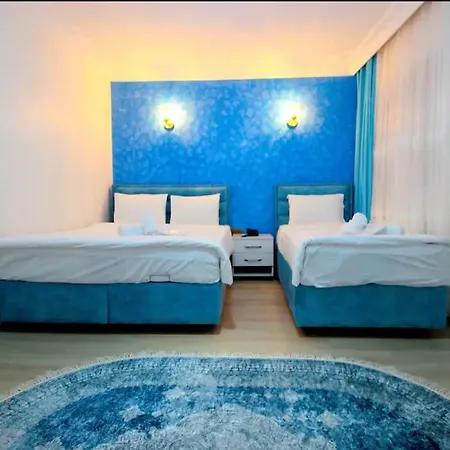 Avrasya Queen Hotel *